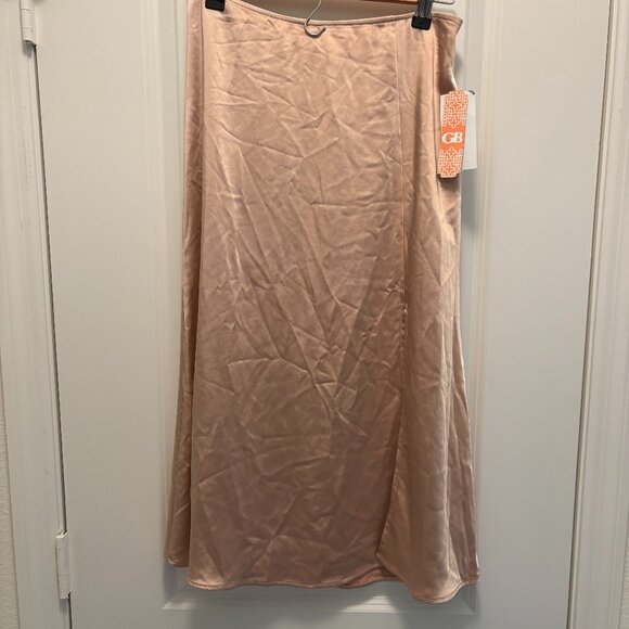 GB Long Skirt with Slit Champagne Color Size Small NWT - Picture 2 of 6